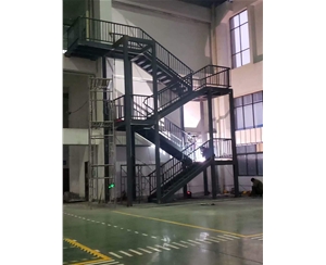 鋼構樓梯